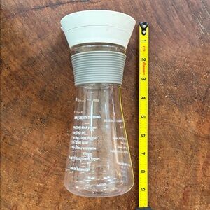 Pampered Chef Dressing Bottle